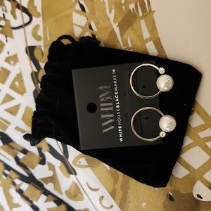 WHITE HOUSE BLACK MARKET Pearl Circle Stud Earrings